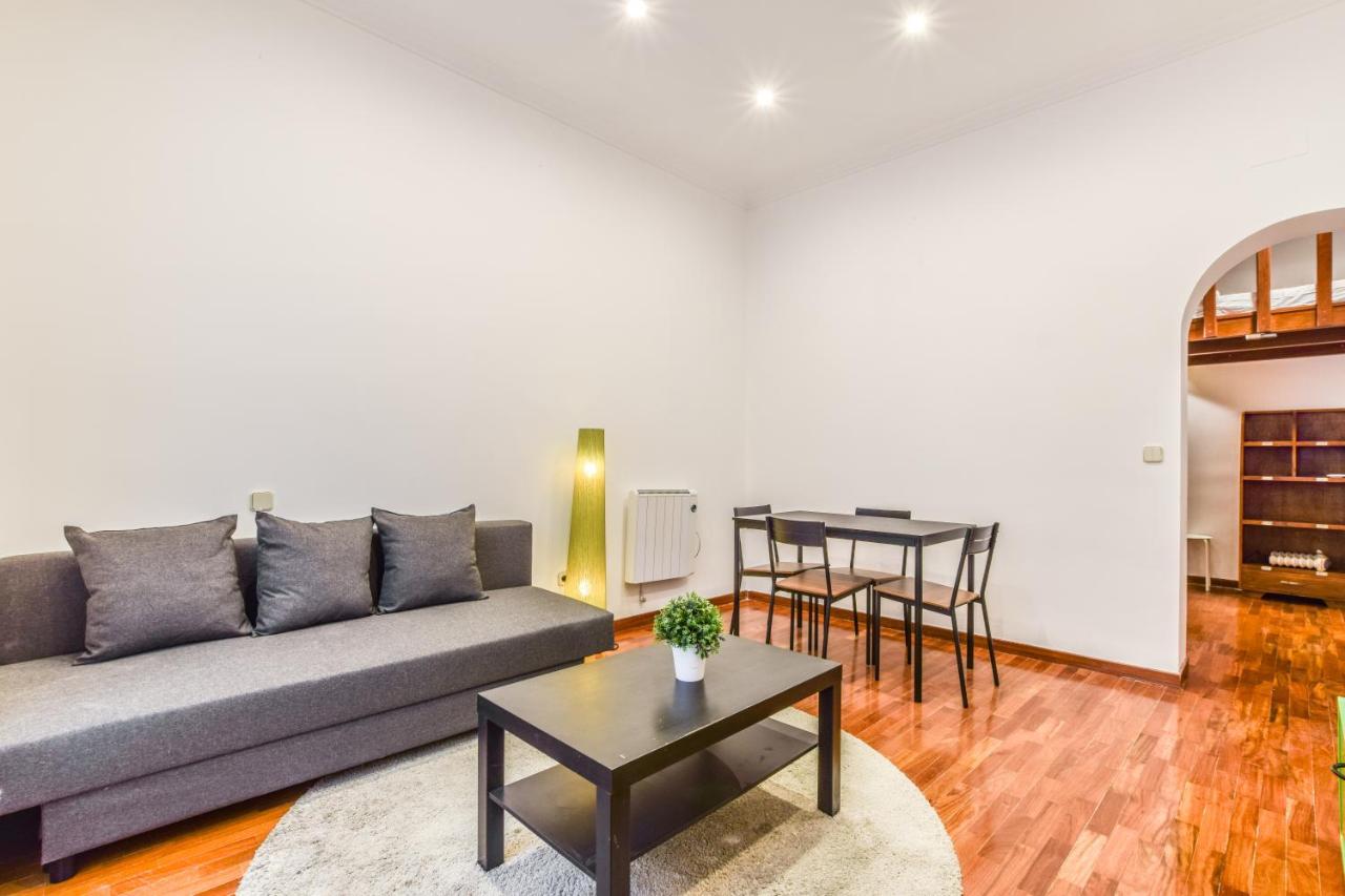 Apartamento Puente De Segovia Appartement Madrid Buitenkant foto